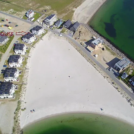 Ferienhaus The House *